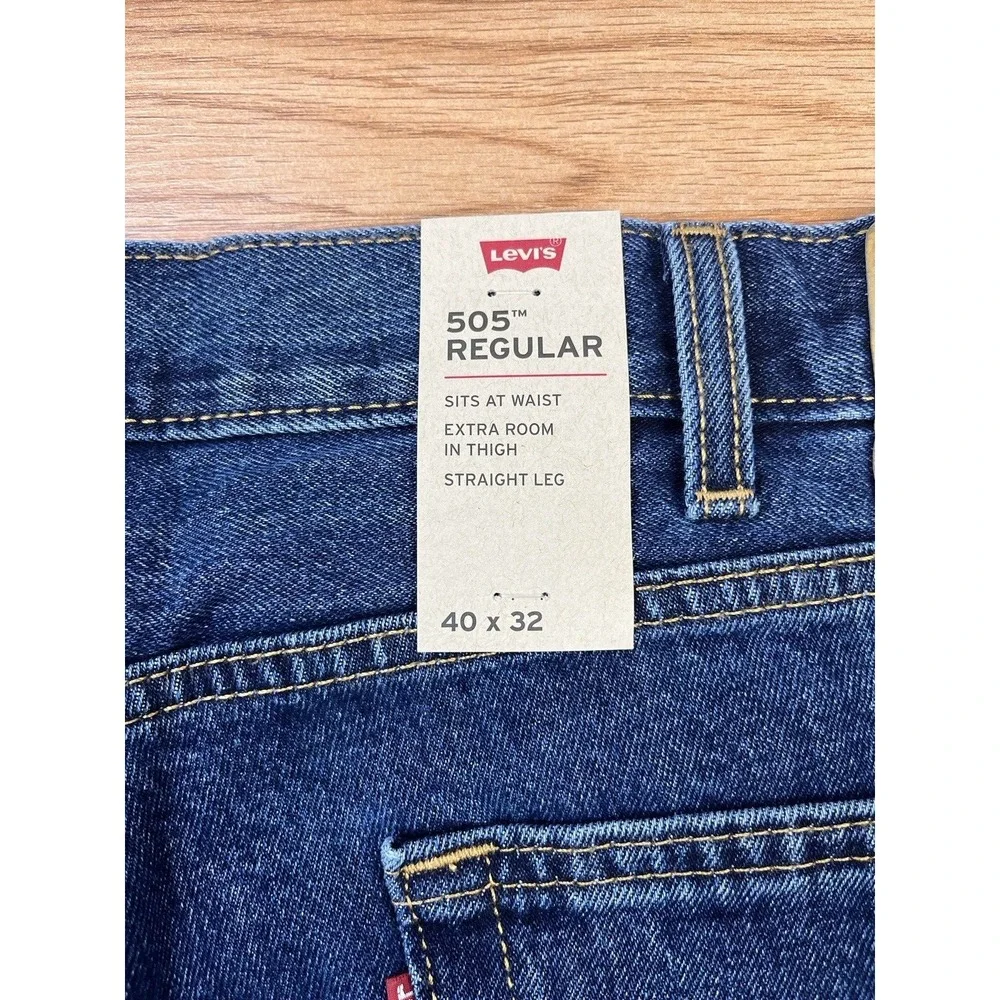 Levi's 505 Regular‎ Straight Leg Jeans Men's Size 40 x 32 NEW